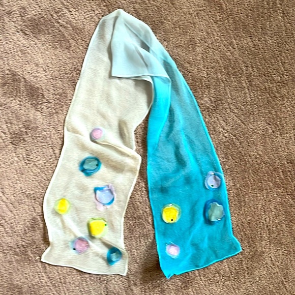 *3 for $10* Artistic blue ombré scarf with net bag - Picture 2 of 8